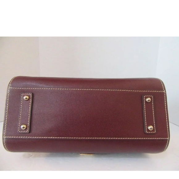 NWOT Dooney and Bourke Berry Leather Dome Satchel with Gold Hardware - Picture 6 of 12